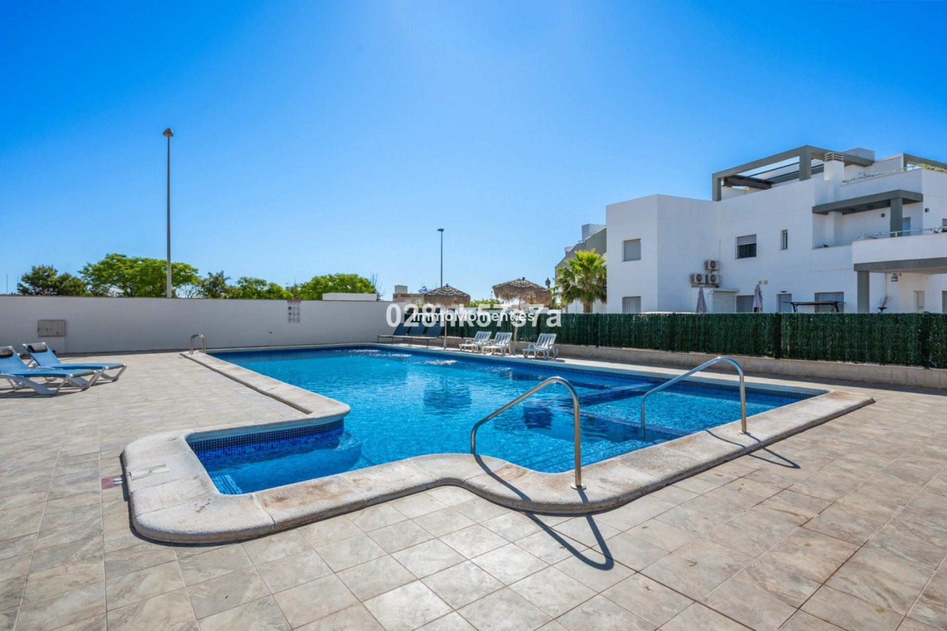 Bestaande woning - Rijtjeshuis - Orihuela - La Florida