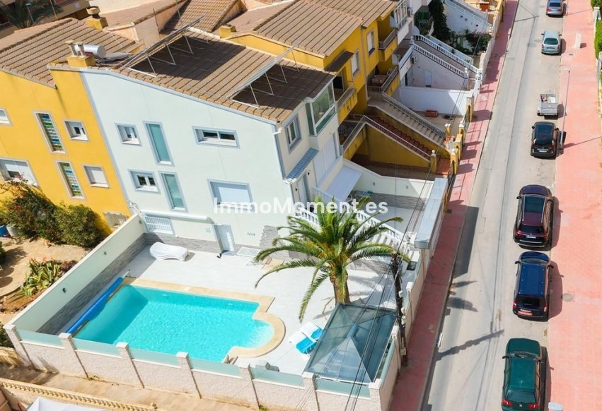 Bestaande woning - Rijtjeshuis - Orihuela - Punta Prima