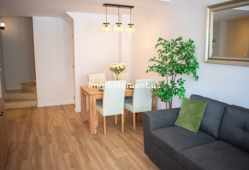 Bestaande woning - Rijtjeshuis - Orihuela - Punta Prima