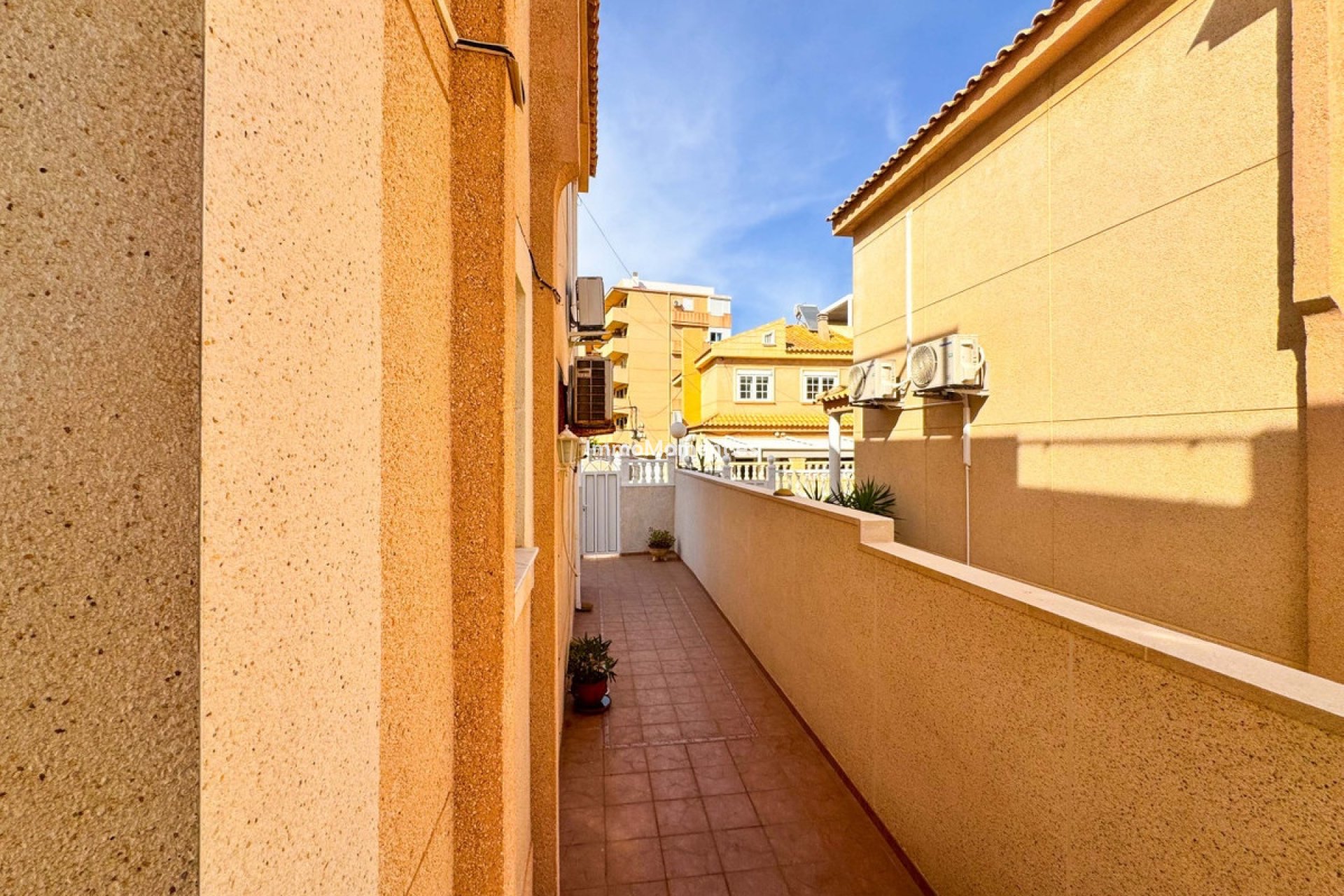 Bestaande woning - Rijtjeshuis - Torrevieja - Playa De La Mata