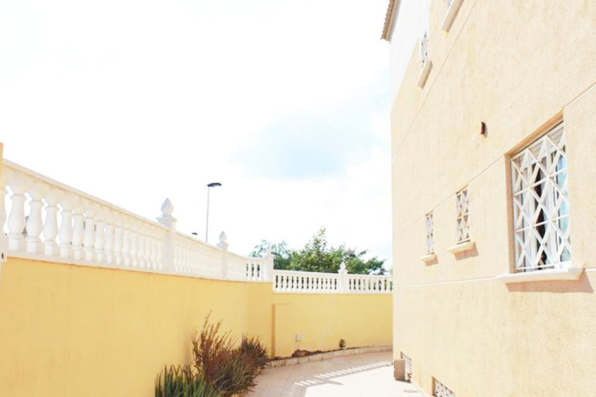 Bestaande woning - Villa - Alicante - La Torreta