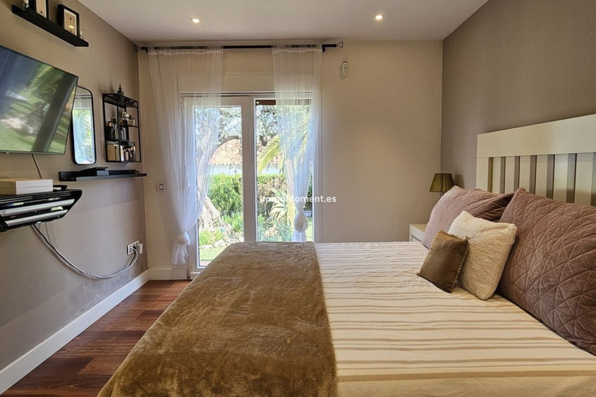 Bestaande woning - Villa - Binnenland  - Alhaurín de la Torre