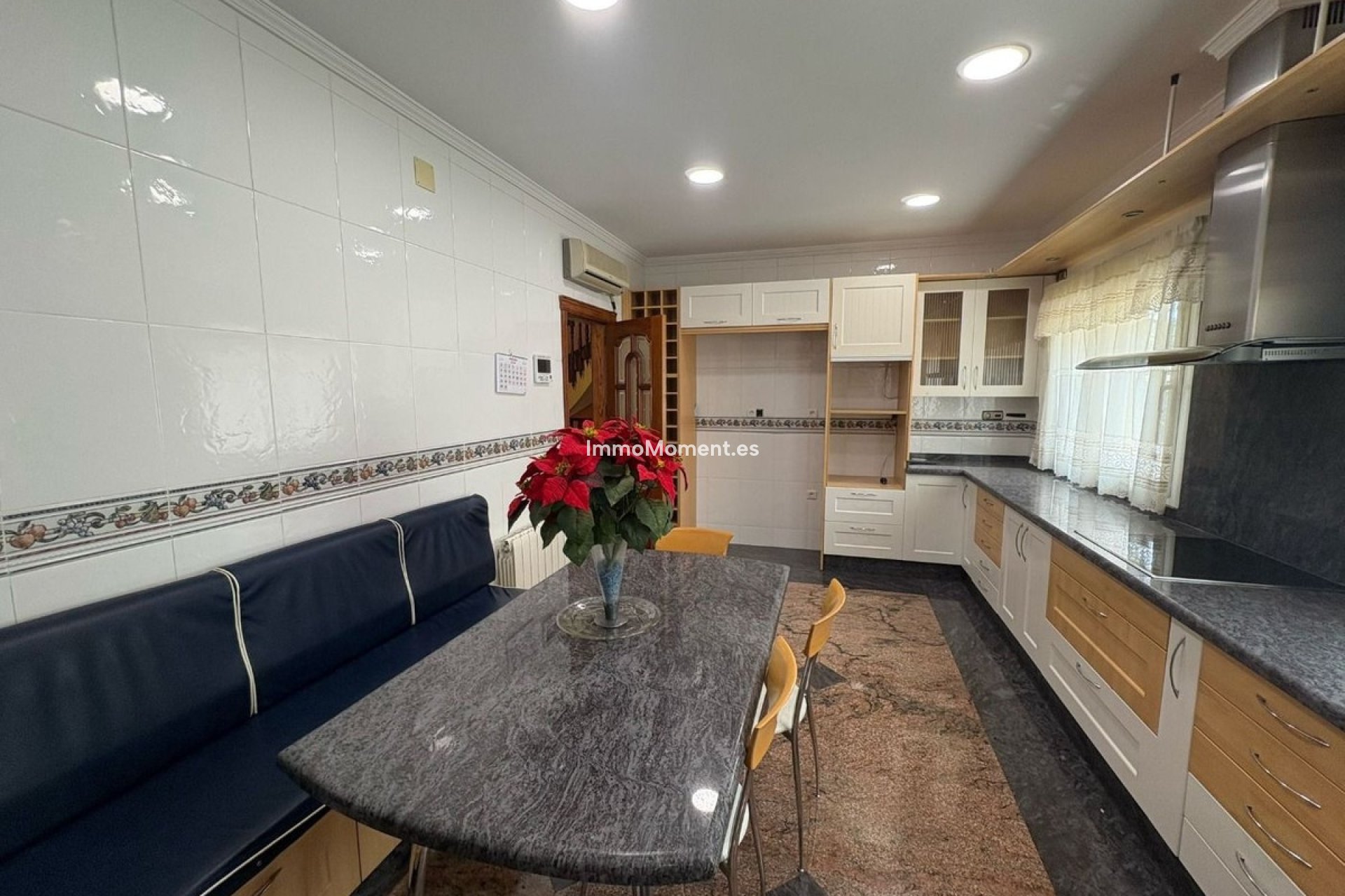 Bestaande woning - Villa - Binnenland  - Alhaurín de la Torre