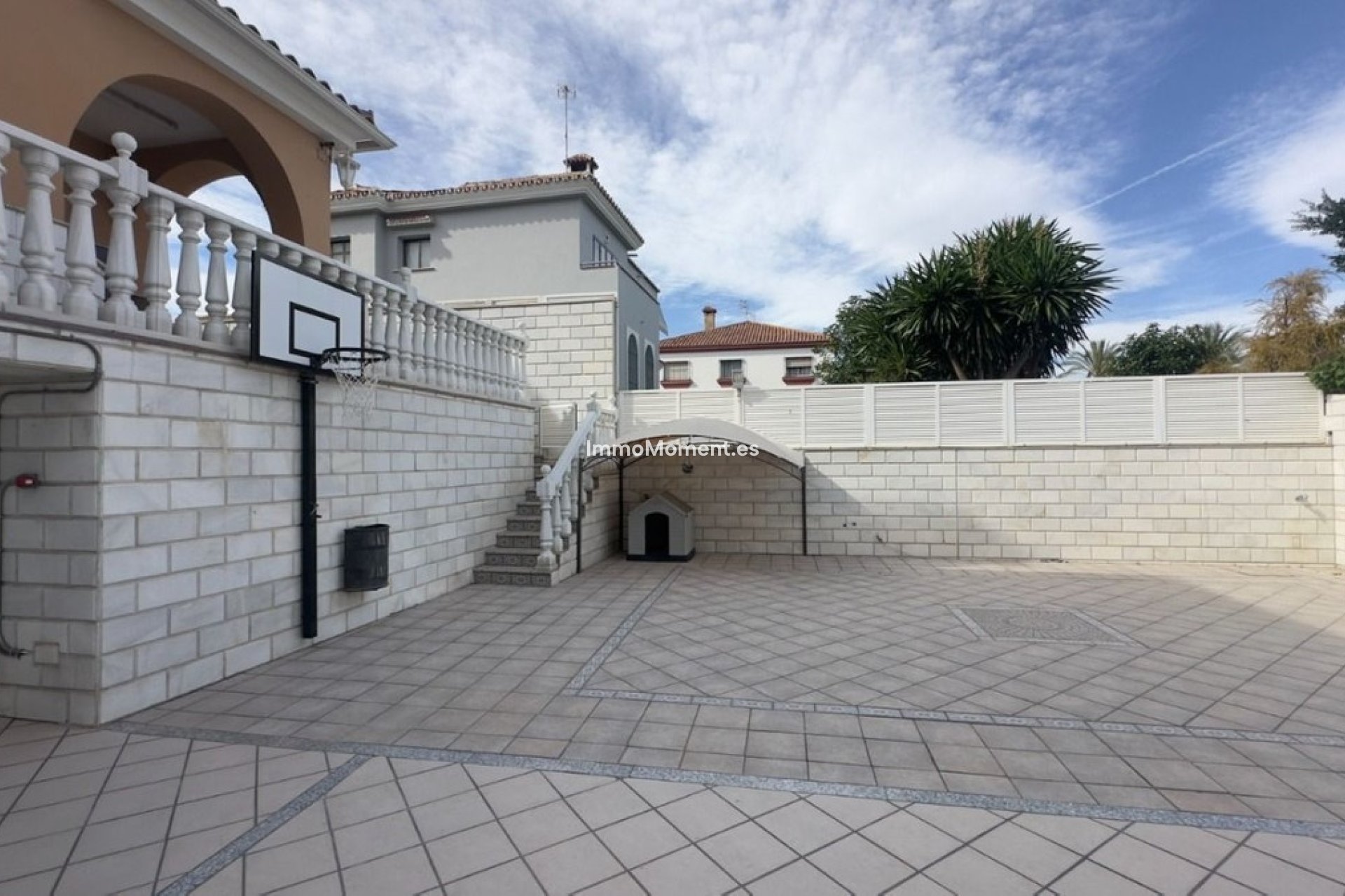 Bestaande woning - Villa - Binnenland  - Alhaurín de la Torre