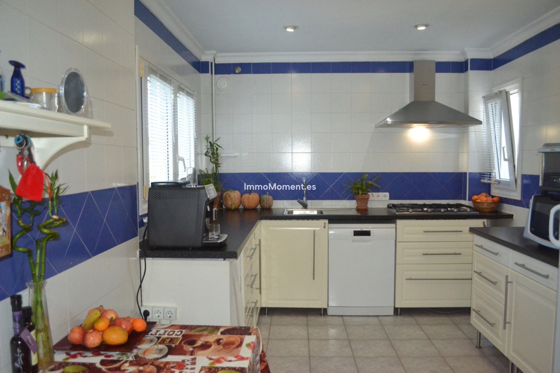 Bestaande woning - Villa - Binnenland  - Alhaurín de la Torre