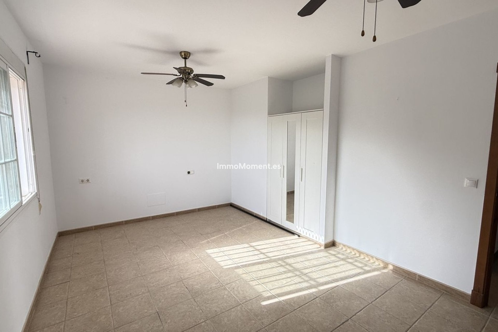 Bestaande woning - Villa - Binnenland  - Alhaurín de la Torre