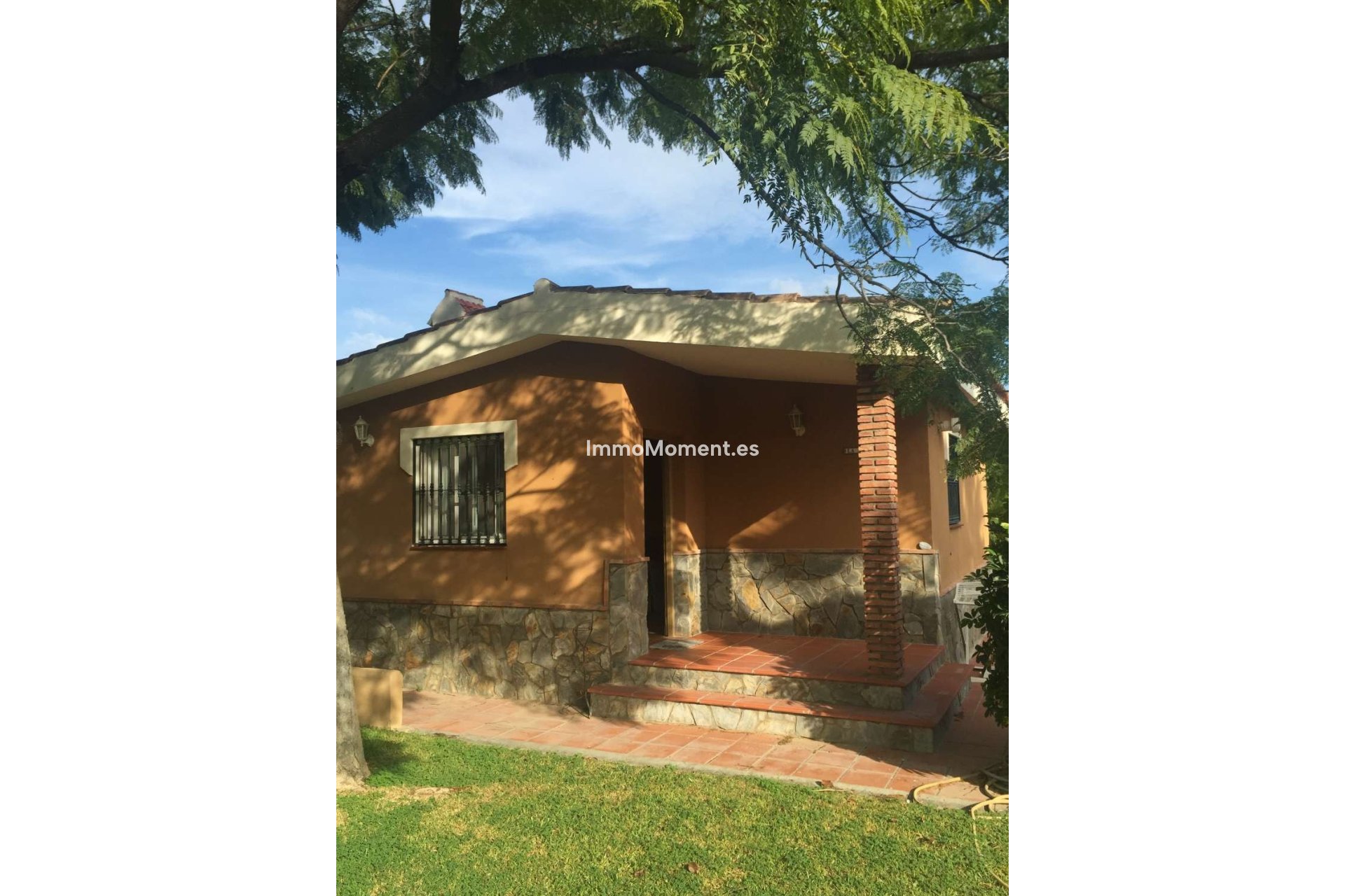 Bestaande woning - Villa - Binnenland  - Alhaurín de la Torre