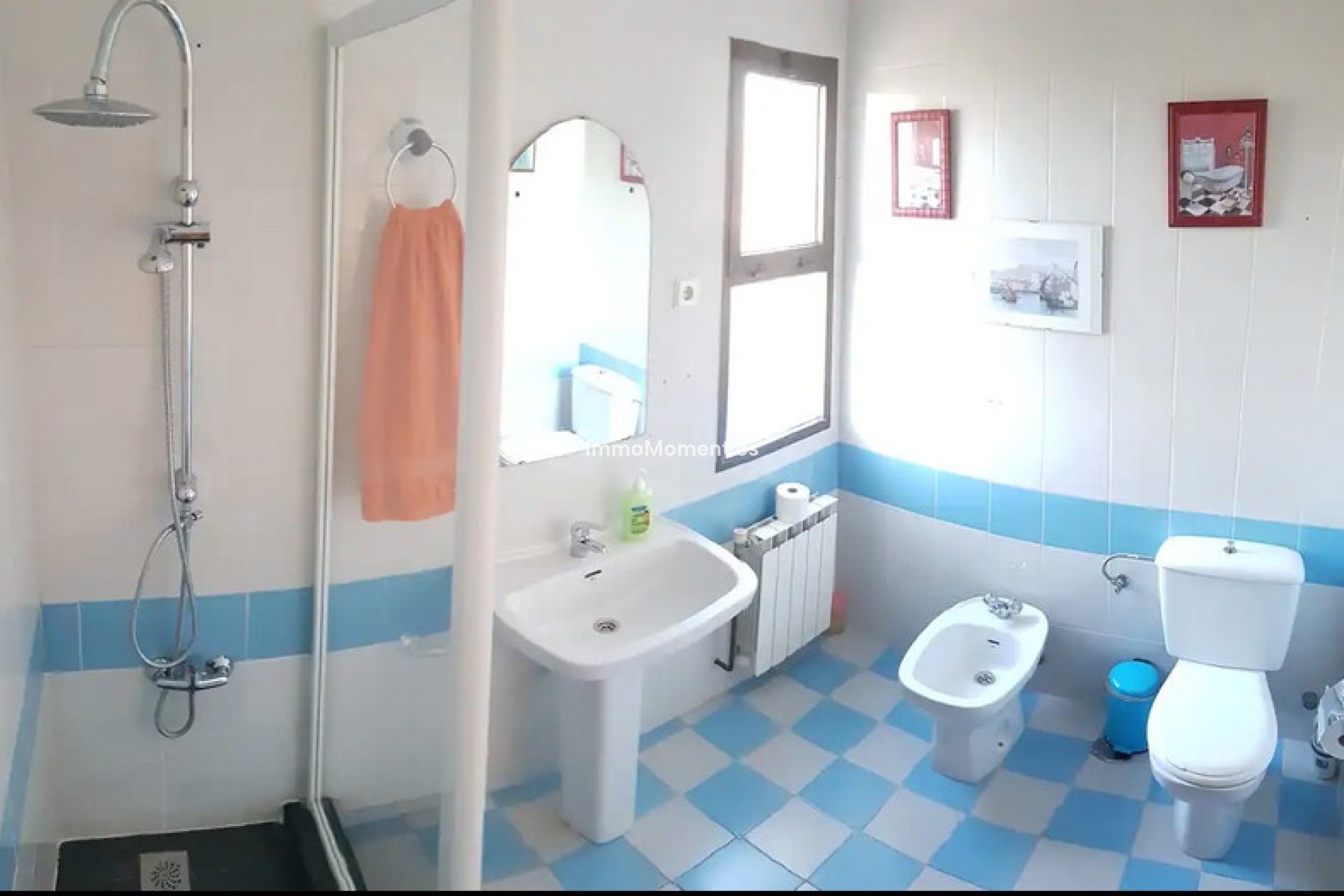 Bestaande woning - Villa - Binnenland  - Alhaurín de la Torre