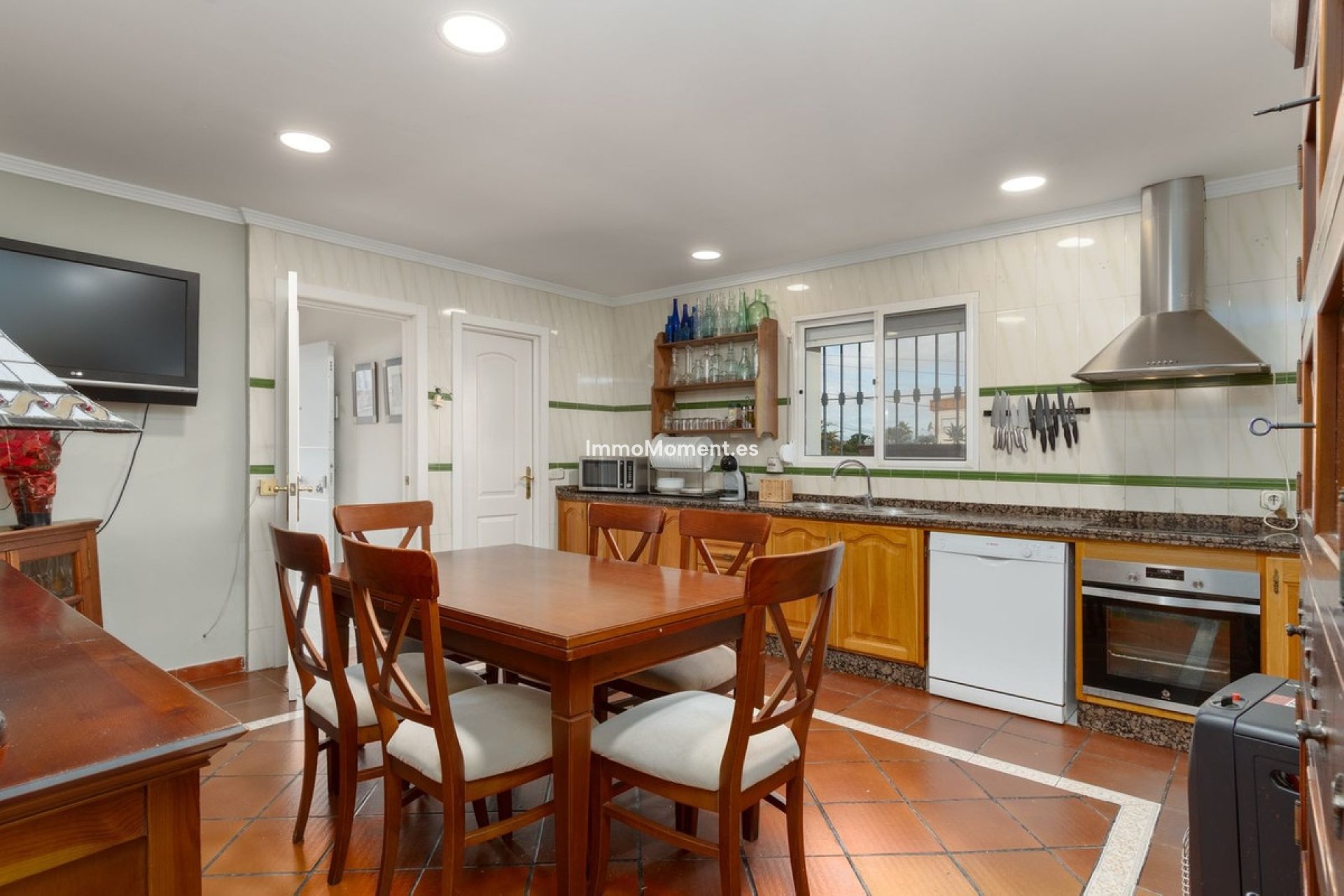 Bestaande woning - Villa - Binnenland  - Alhaurín de la Torre