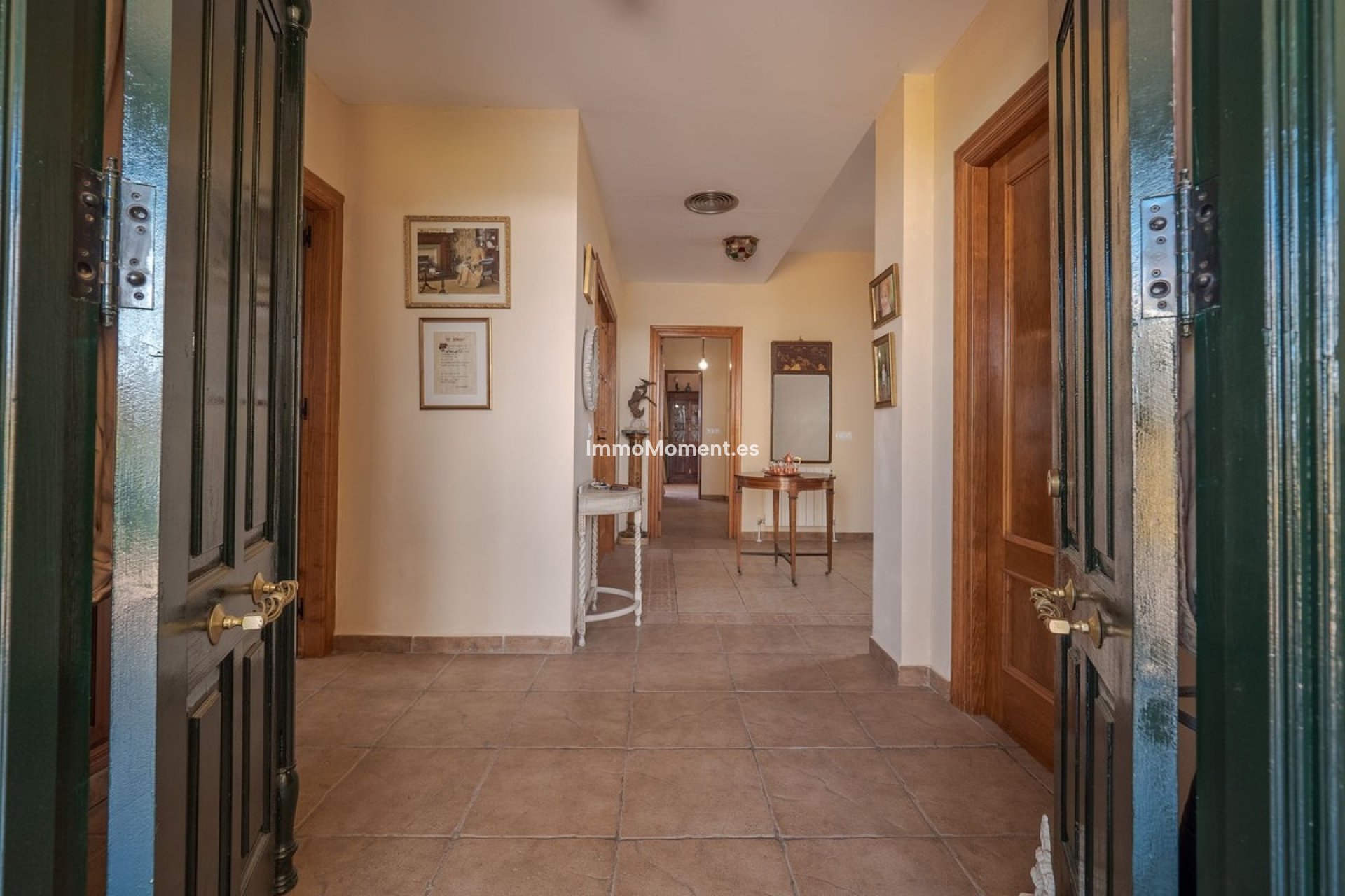 Bestaande woning - Villa - Binnenland  - Alhaurín el Grande Centro