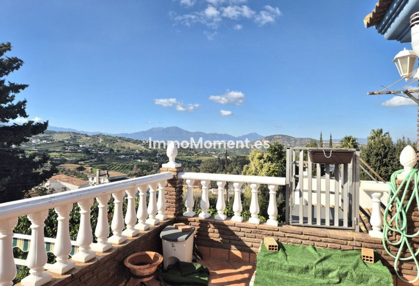 Bestaande woning - Villa - Binnenland  - Alhaurín el Grande Centro