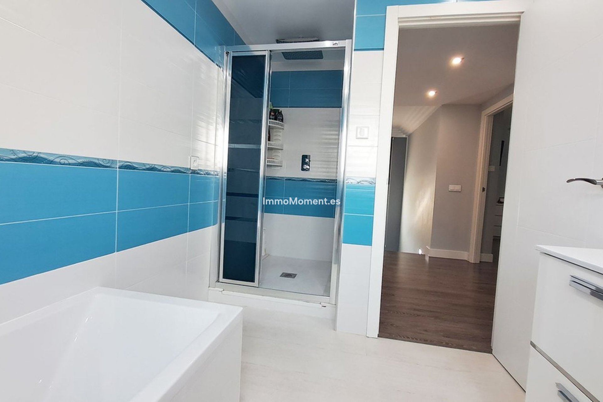 Bestaande woning - Villa - Binnenland  - Alhaurín el Grande Centro