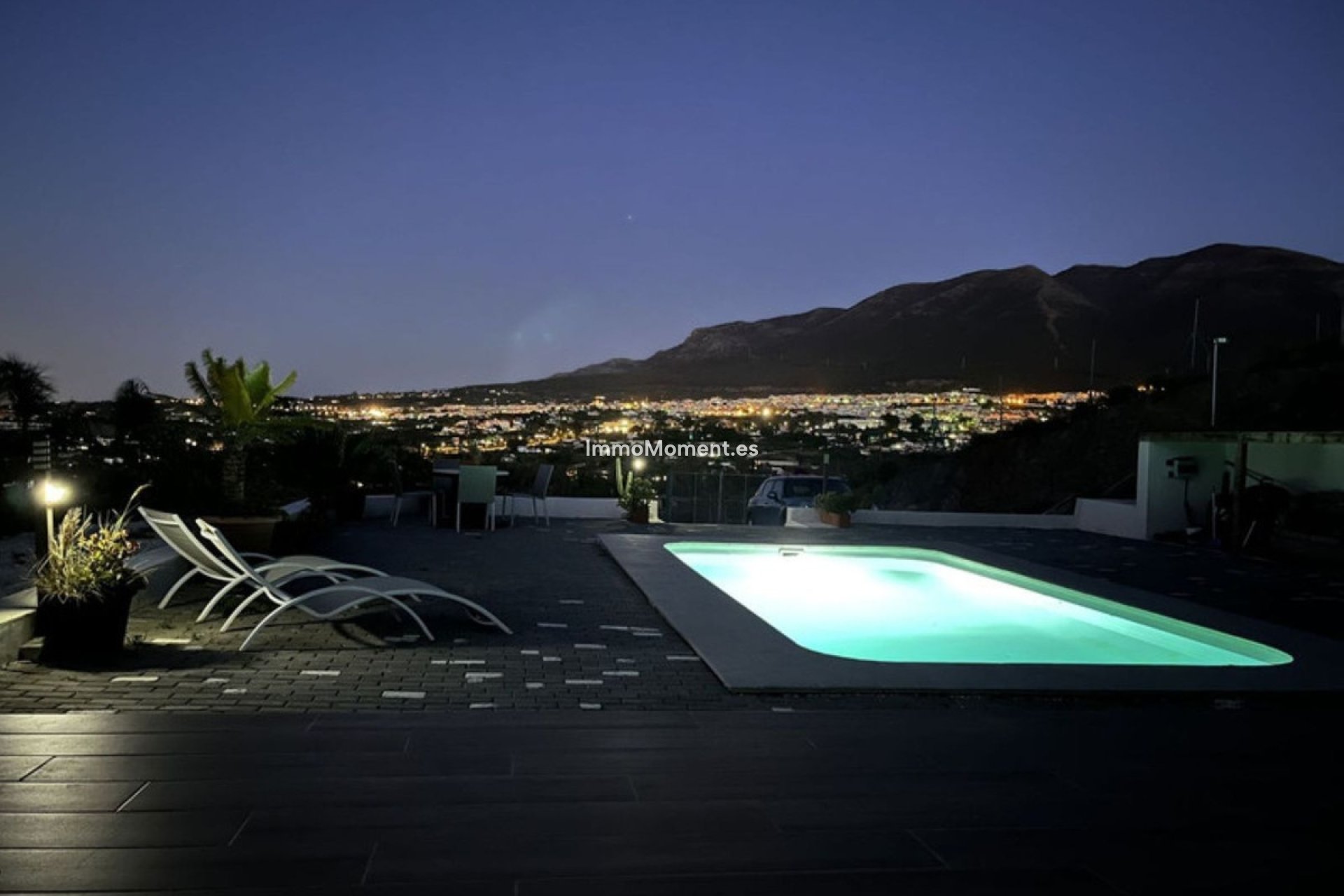 Bestaande woning - Villa - Binnenland  - Alhaurín el Grande Centro