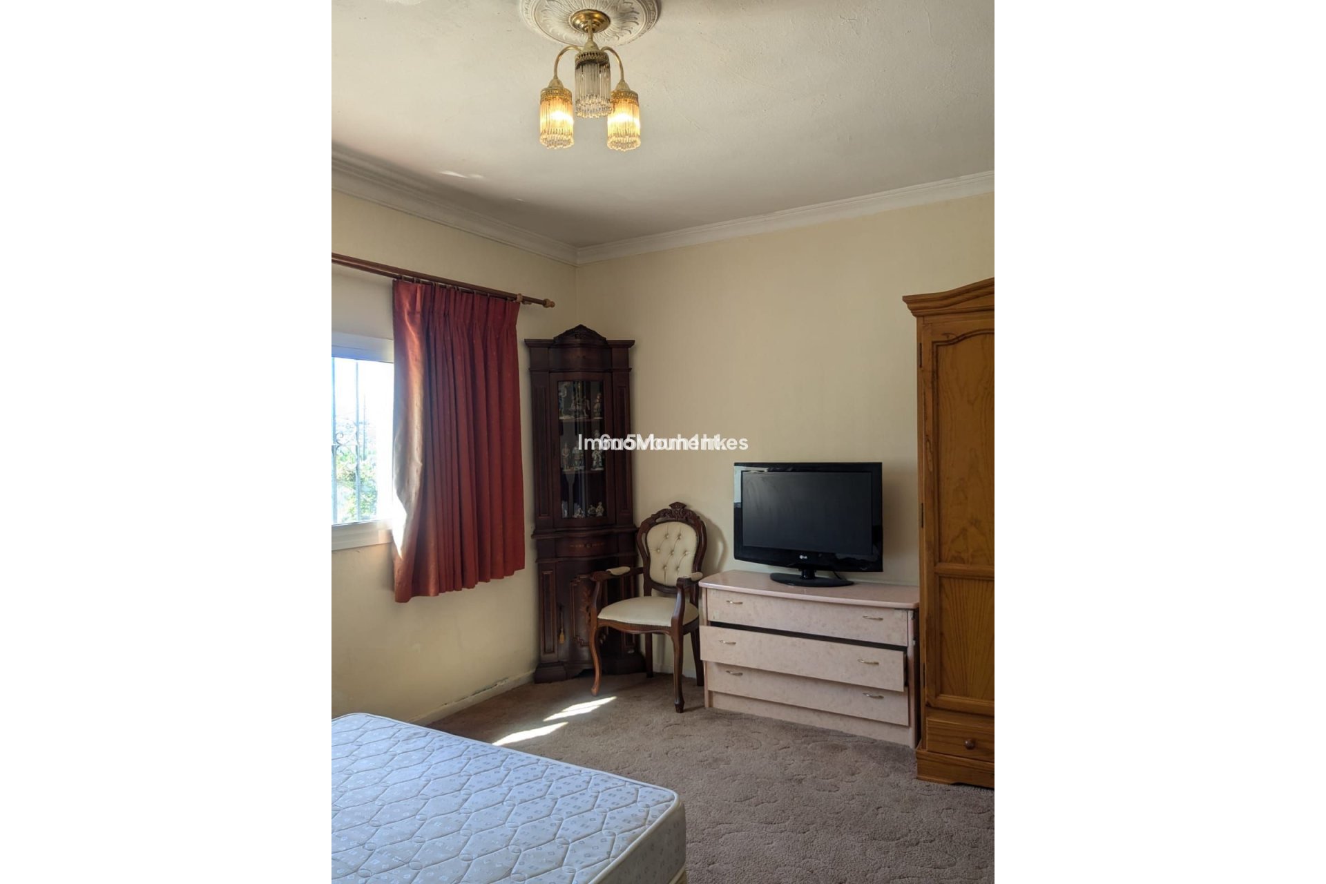 Bestaande woning - Villa - Binnenland  - Alhaurín el Grande Centro