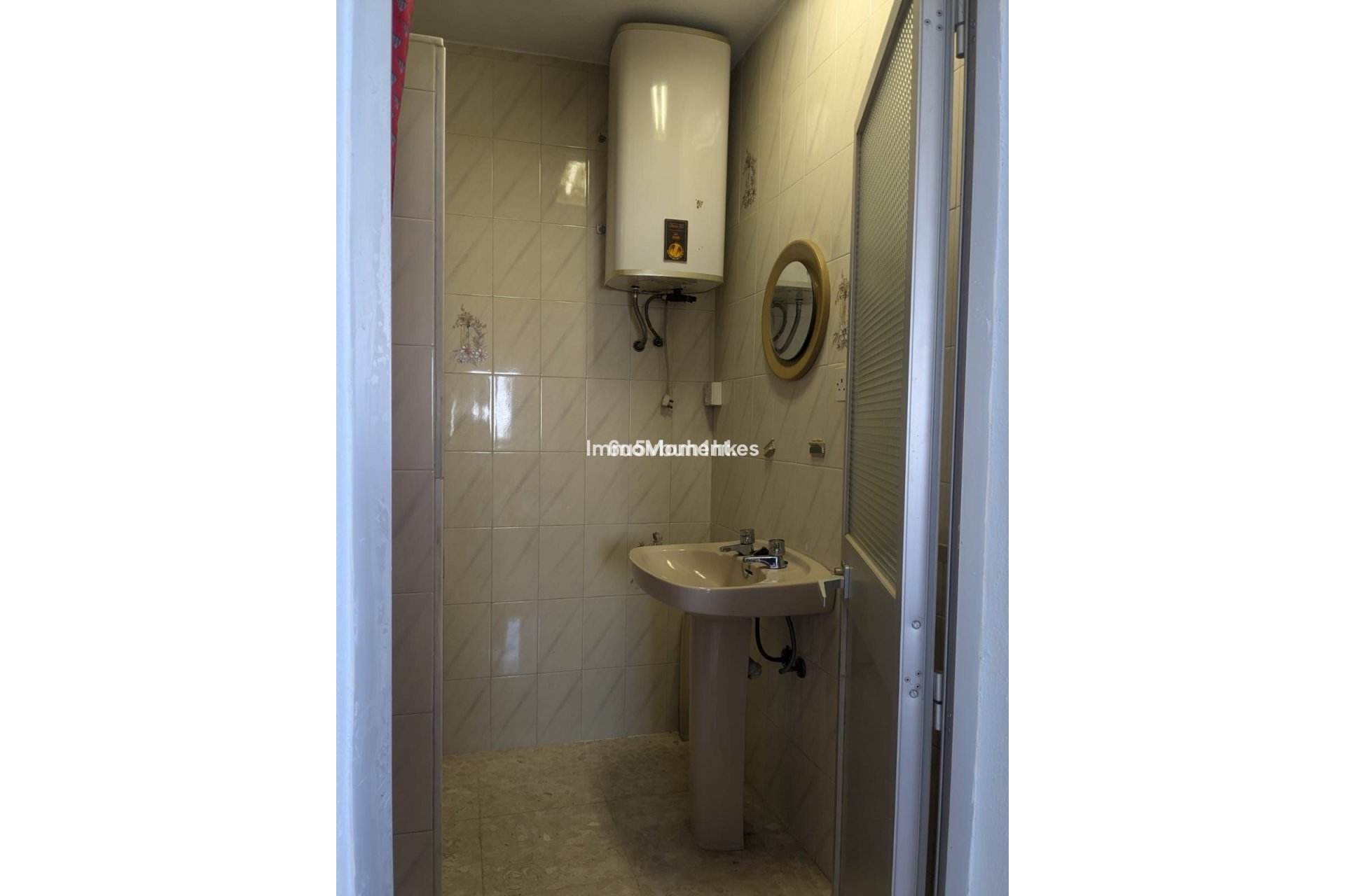 Bestaande woning - Villa - Binnenland  - Alhaurín el Grande Centro