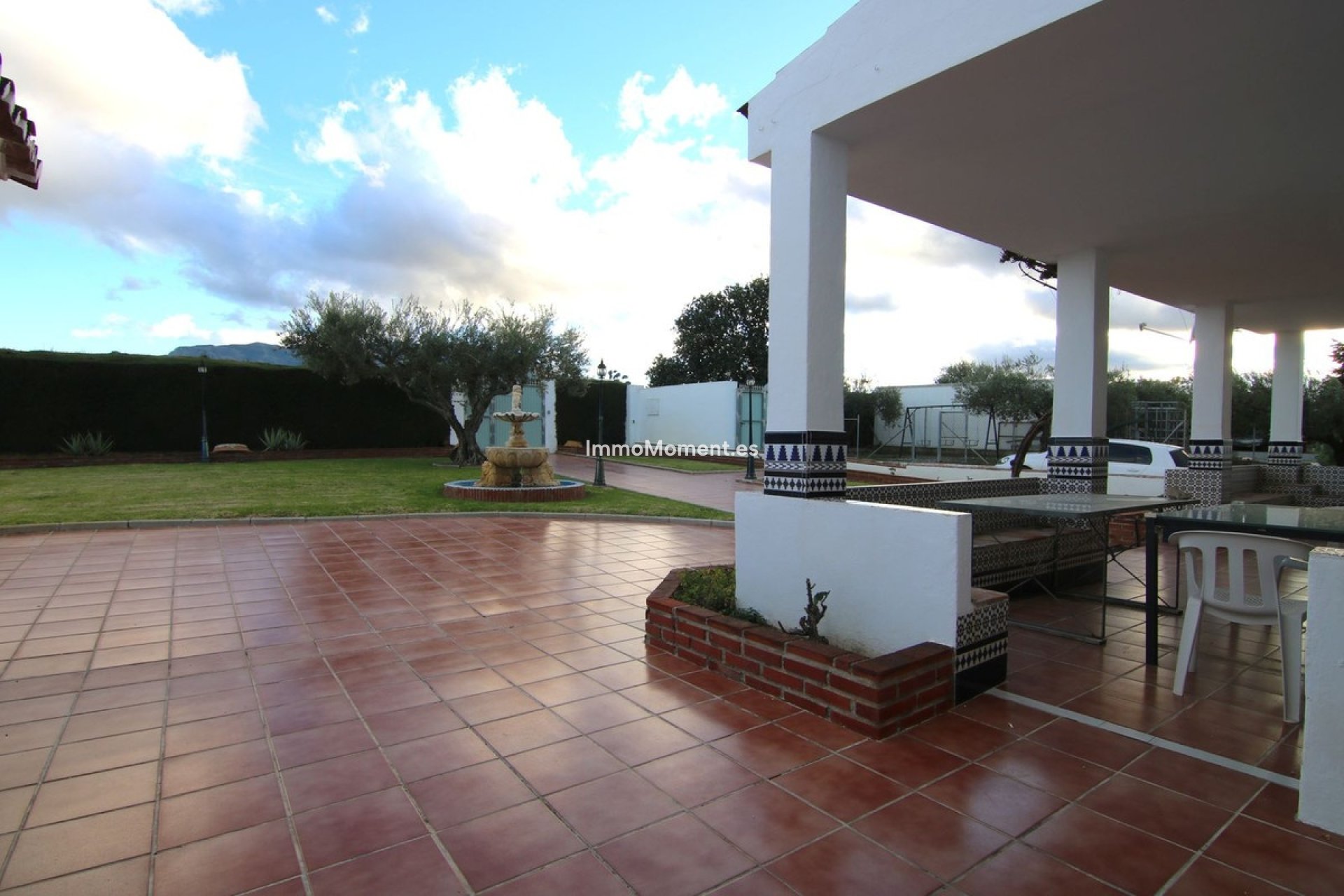 Bestaande woning - Villa - Binnenland  - Alhaurín el Grande Centro