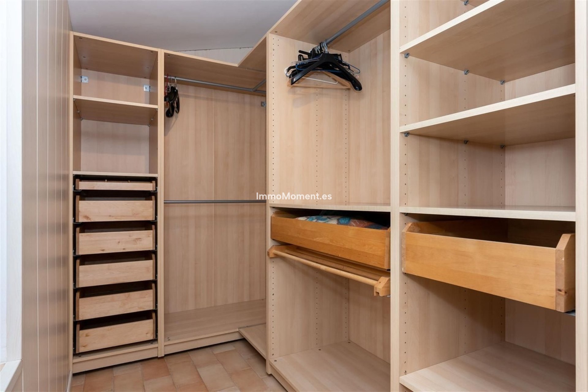 Bestaande woning - Villa - Binnenland  - Alhaurín el Grande Centro