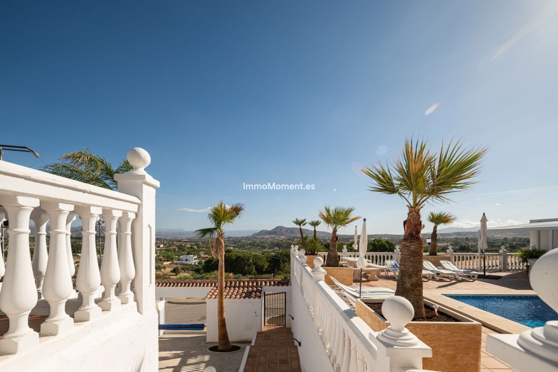 Bestaande woning - Villa - Binnenland  - Alhaurín el Grande Centro