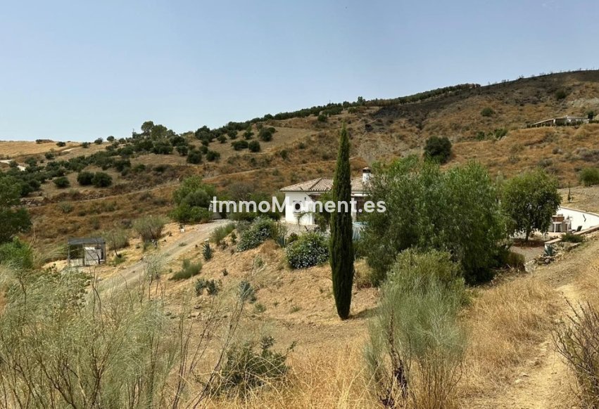 Bestaande woning - Villa - Binnenland  - Alora