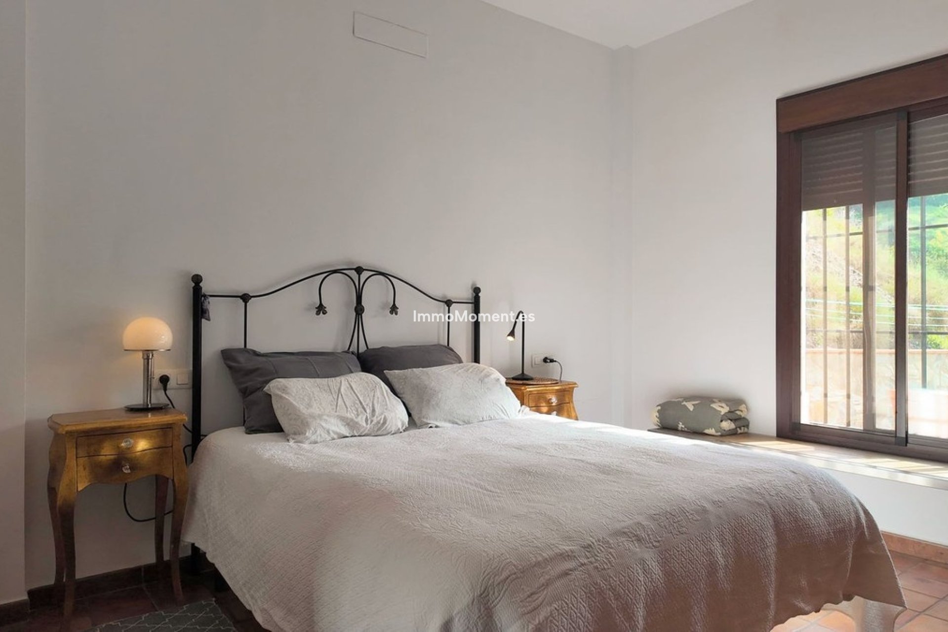 Bestaande woning - Villa - Binnenland  - Alora