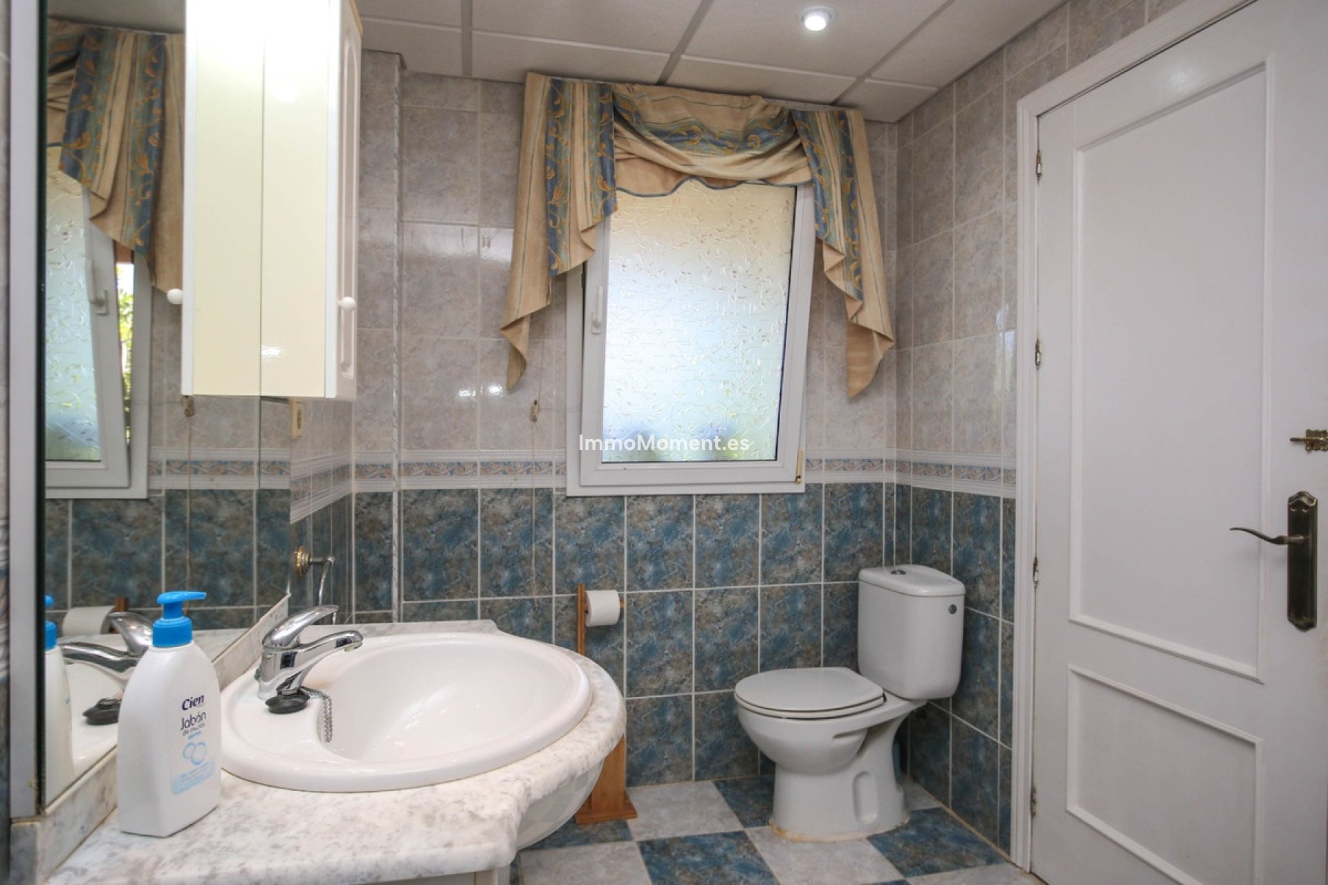 Bestaande woning - Villa - Binnenland  - Cártama Centro