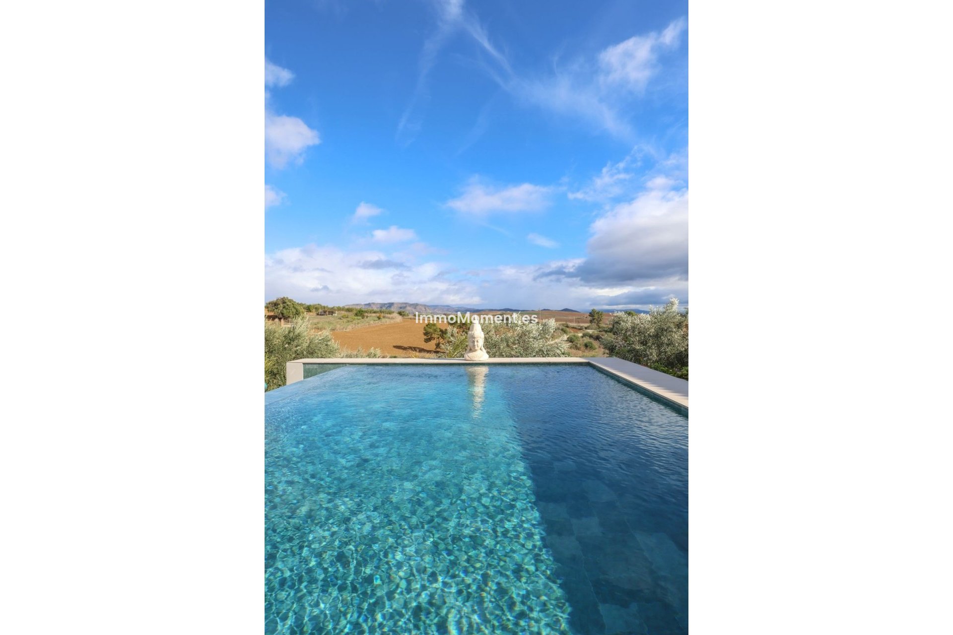 Bestaande woning - Villa - Binnenland  - Coín