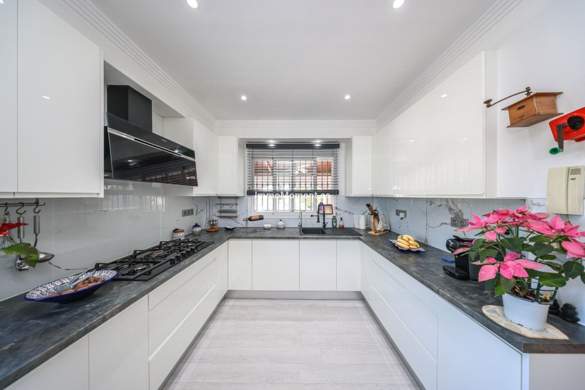 Bestaande woning - Villa - Binnenland  - Coín