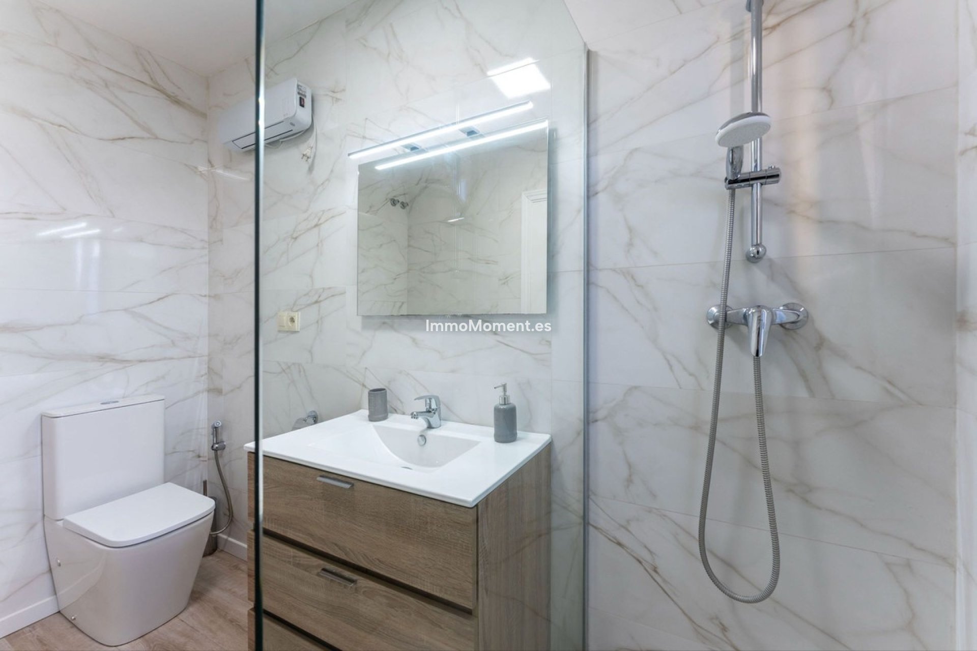 Bestaande woning - Villa - Binnenland  - Coín