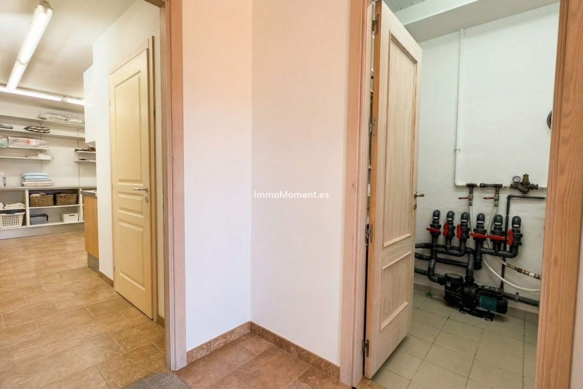 Bestaande woning - Villa - Binnenland  - Guaro