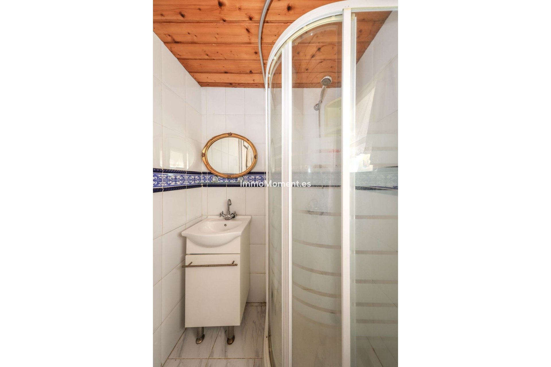 Bestaande woning - Villa - Binnenland  - Guaro