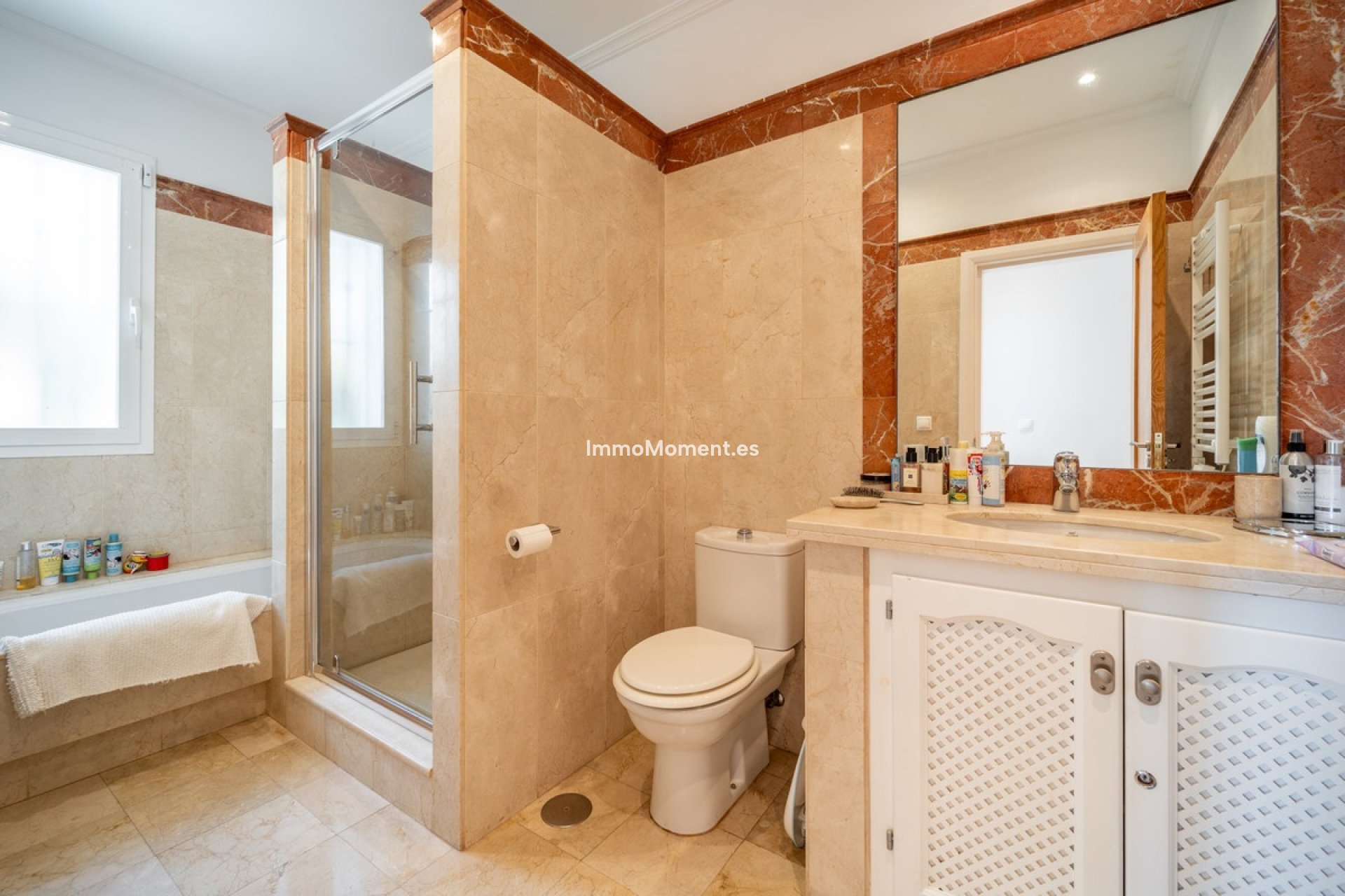 Bestaande woning - Villa - Binnenland  - Istán