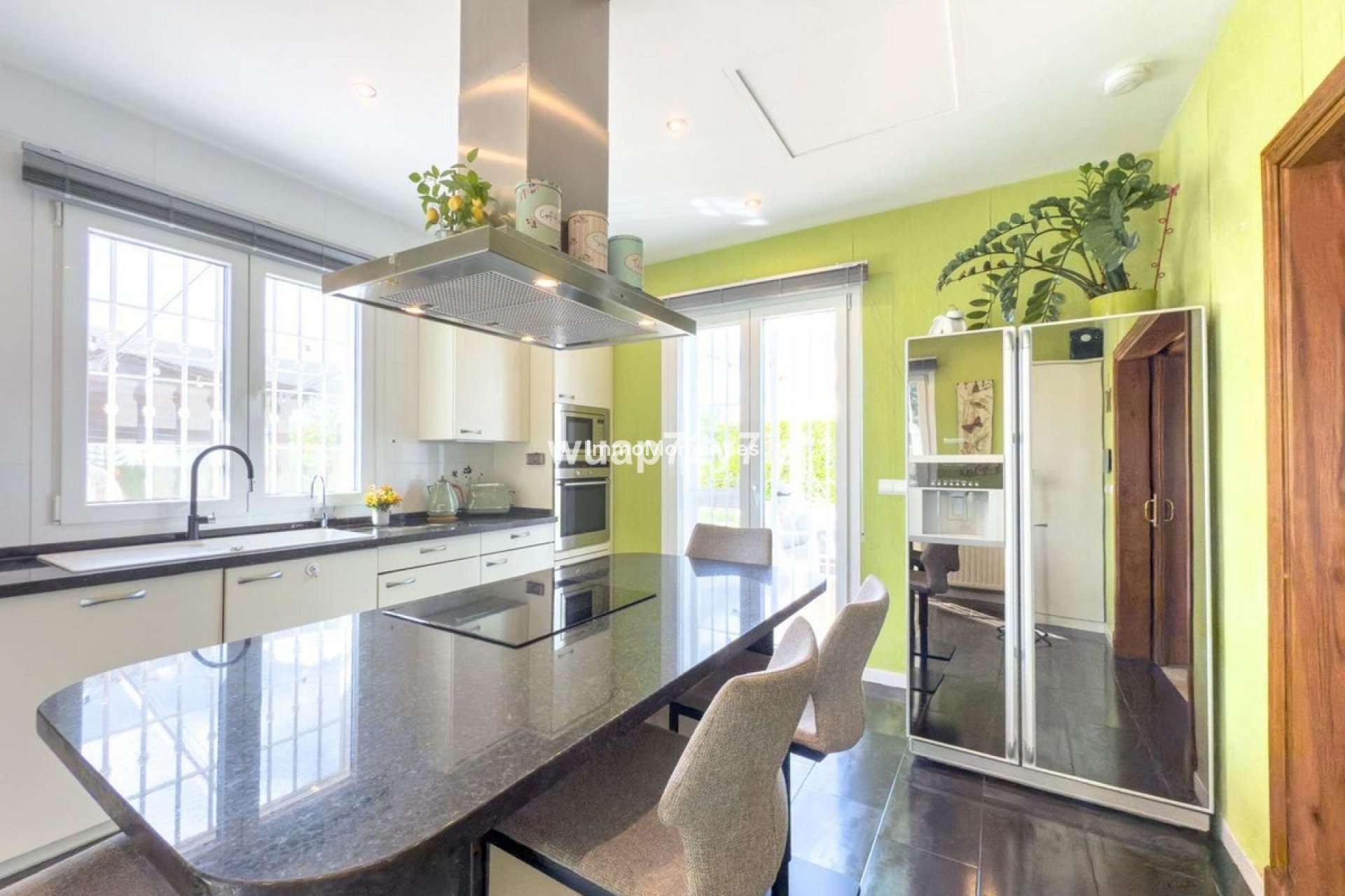 Bestaande woning - Villa - Binnenland  - Istán