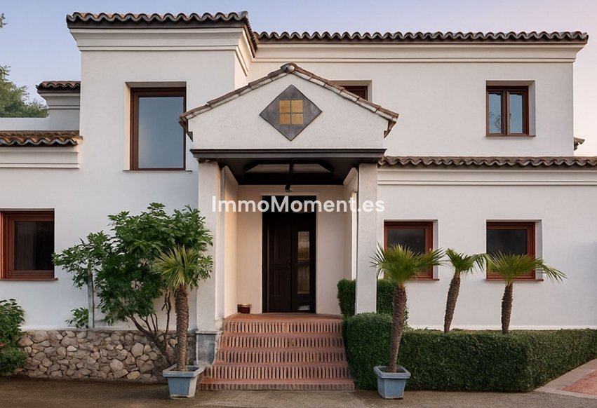 Bestaande woning - Villa - Binnenland  - Istán