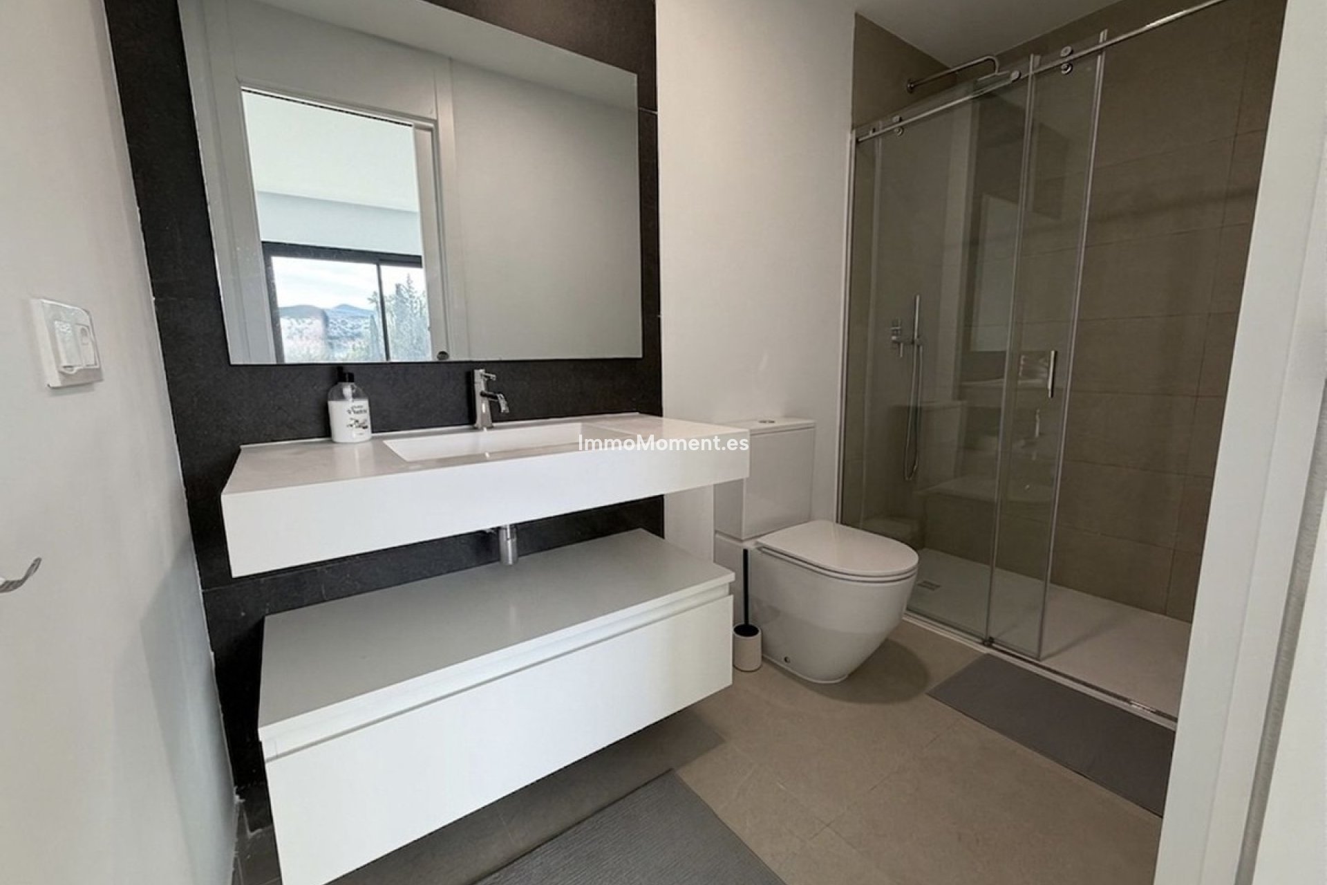 Bestaande woning - Villa - Estepona  - Atalaya