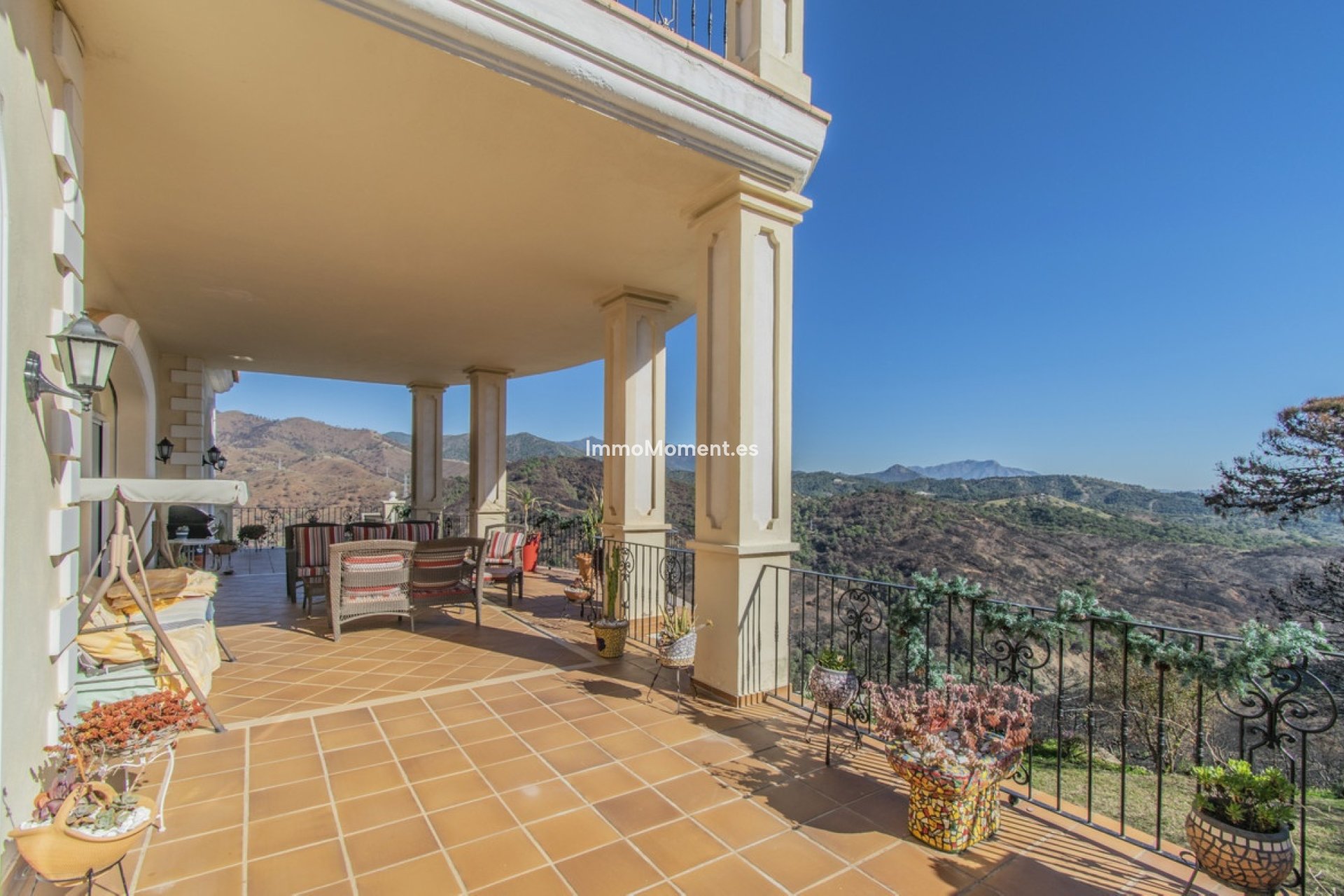 Bestaande woning - Villa - Estepona  - Estepona Centro