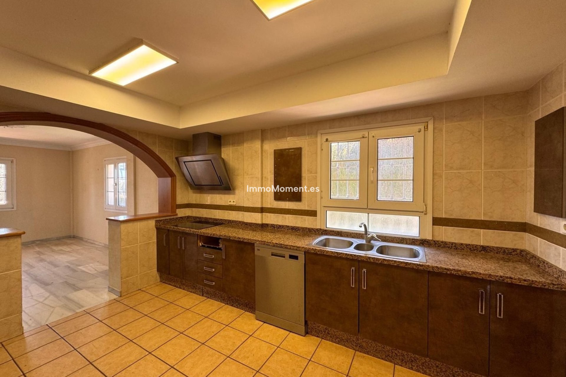 Bestaande woning - Villa - Estepona  - Estepona Centro