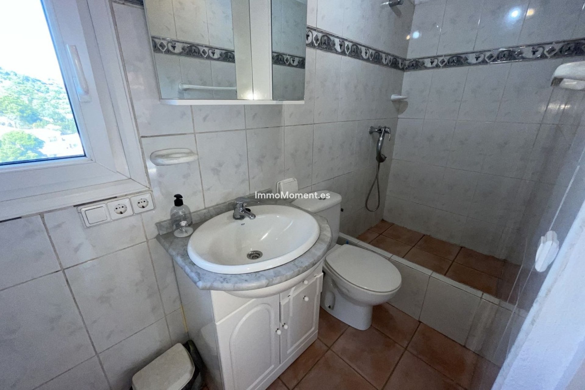 Bestaande woning - Villa - Estepona  - Estepona Centro