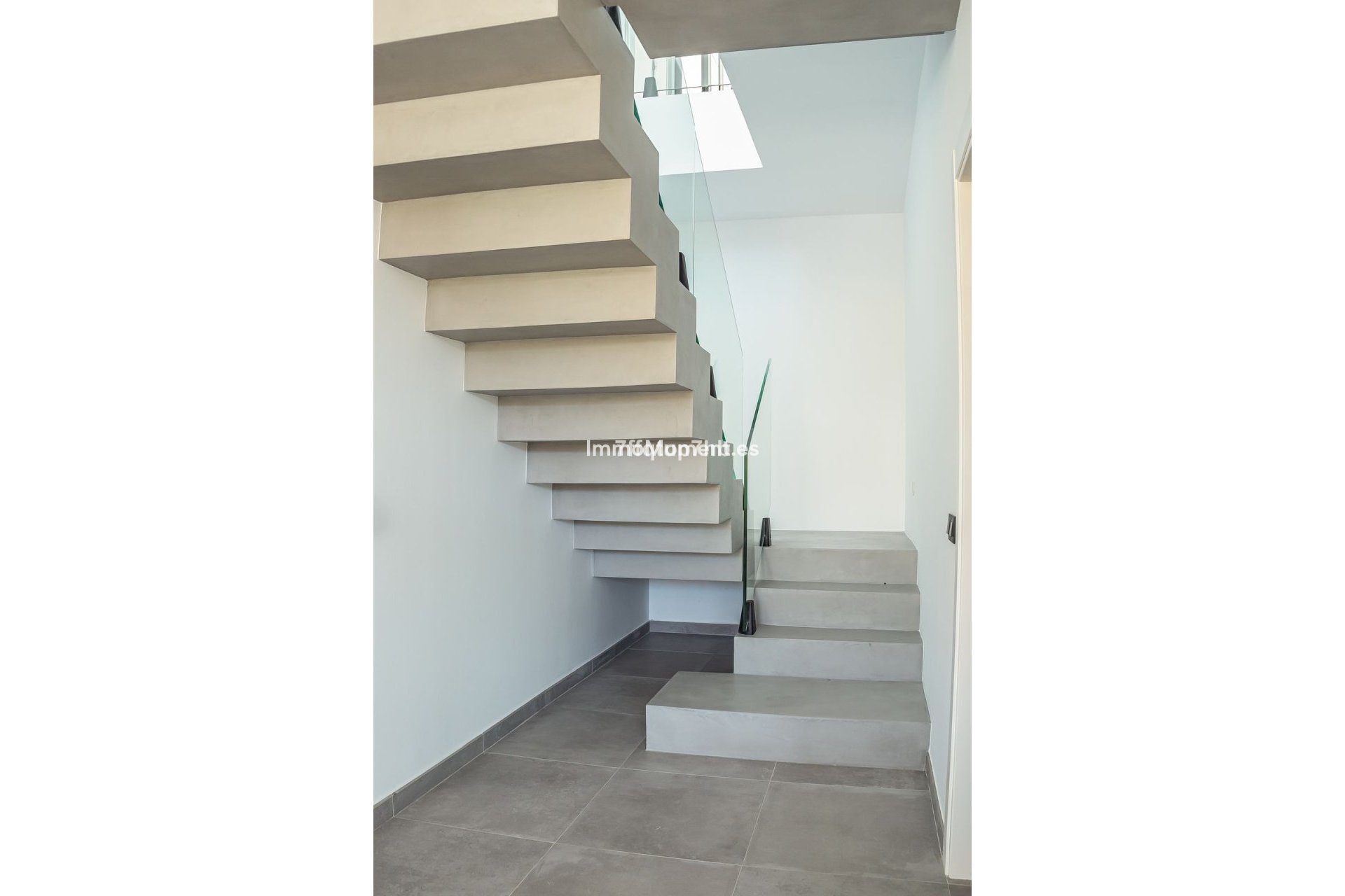 Bestaande woning - Villa - Estepona  - Estepona Centro