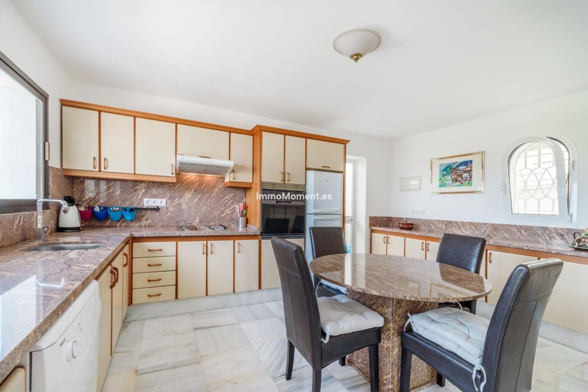 Bestaande woning - Villa - Estepona  - Estepona Centro