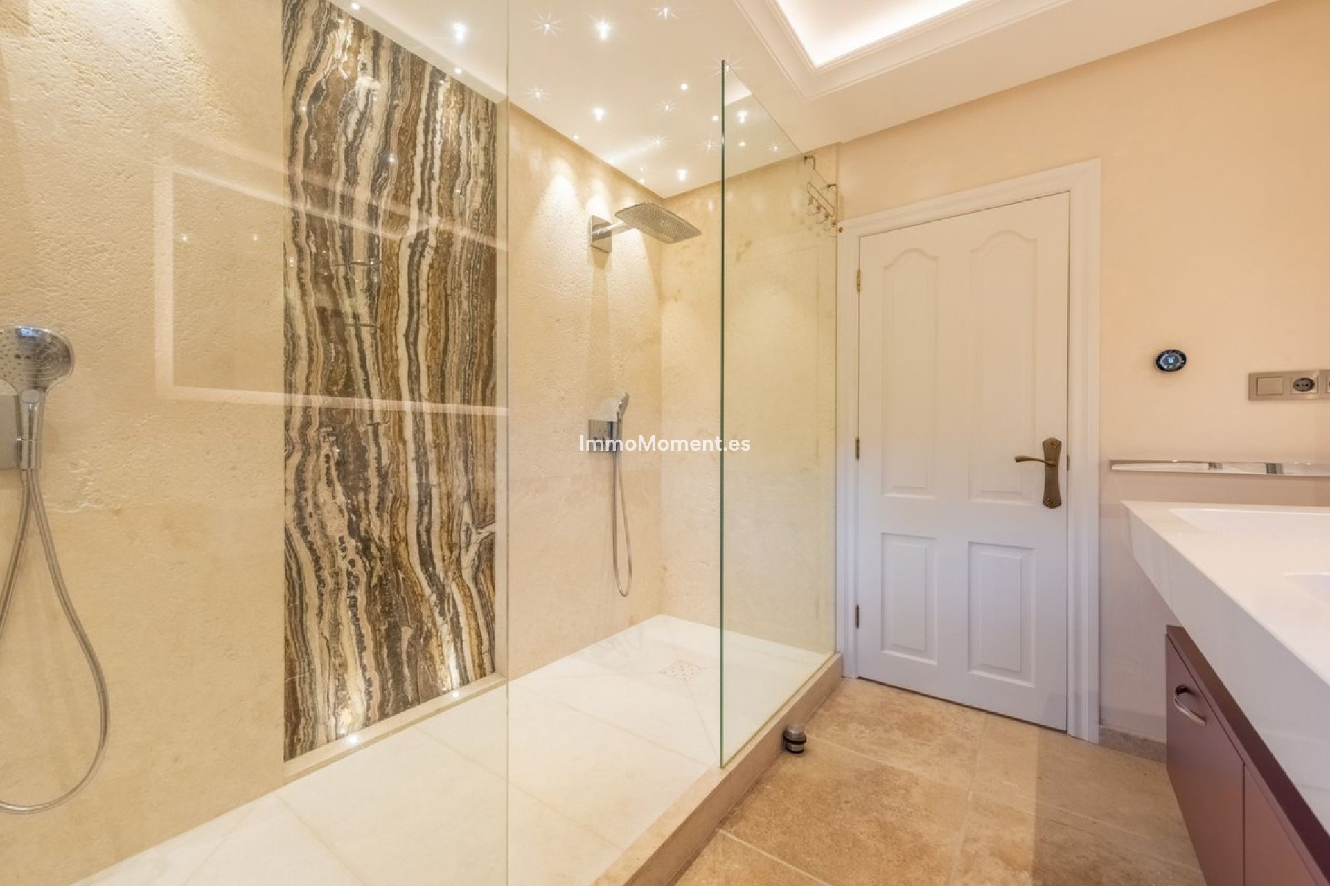 Bestaande woning - Villa - Estepona  - Estepona Centro