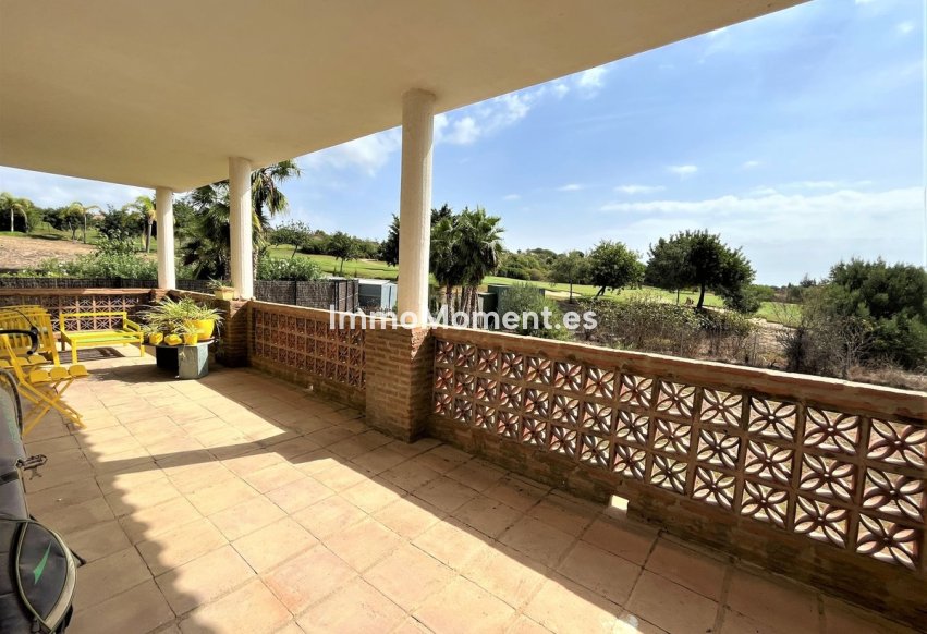 Bestaande woning - Villa - Estepona  - Estepona Centro