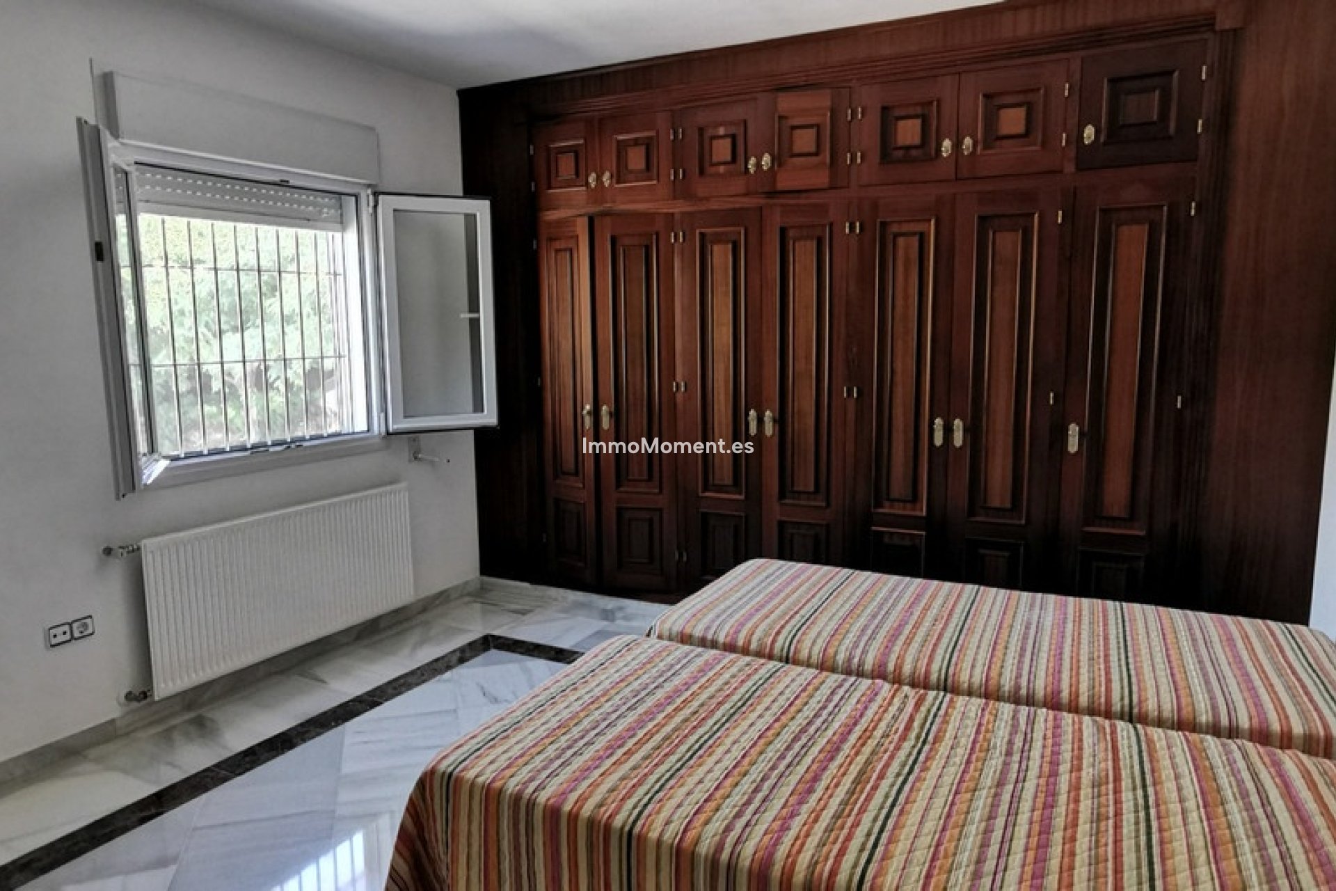 Bestaande woning - Villa - Estepona  - Estepona Centro