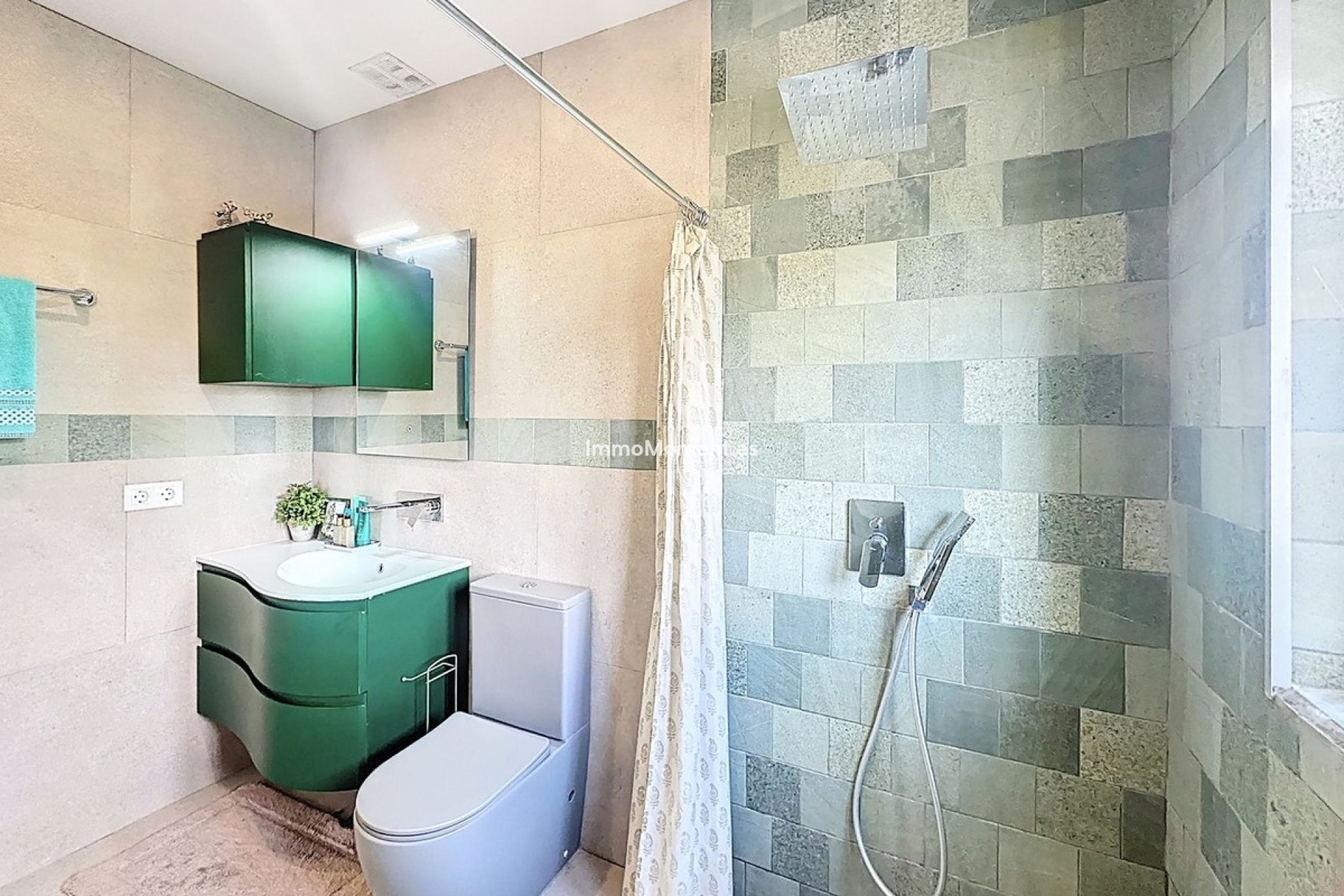 Bestaande woning - Villa - Estepona  - Estepona Centro