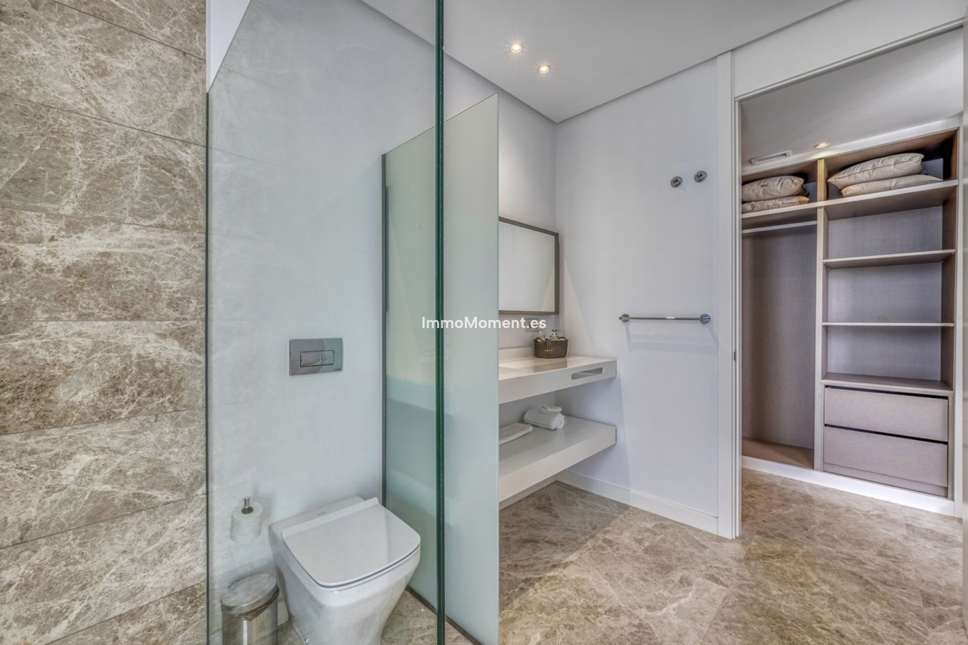 Bestaande woning - Villa - Estepona  - Estepona Centro