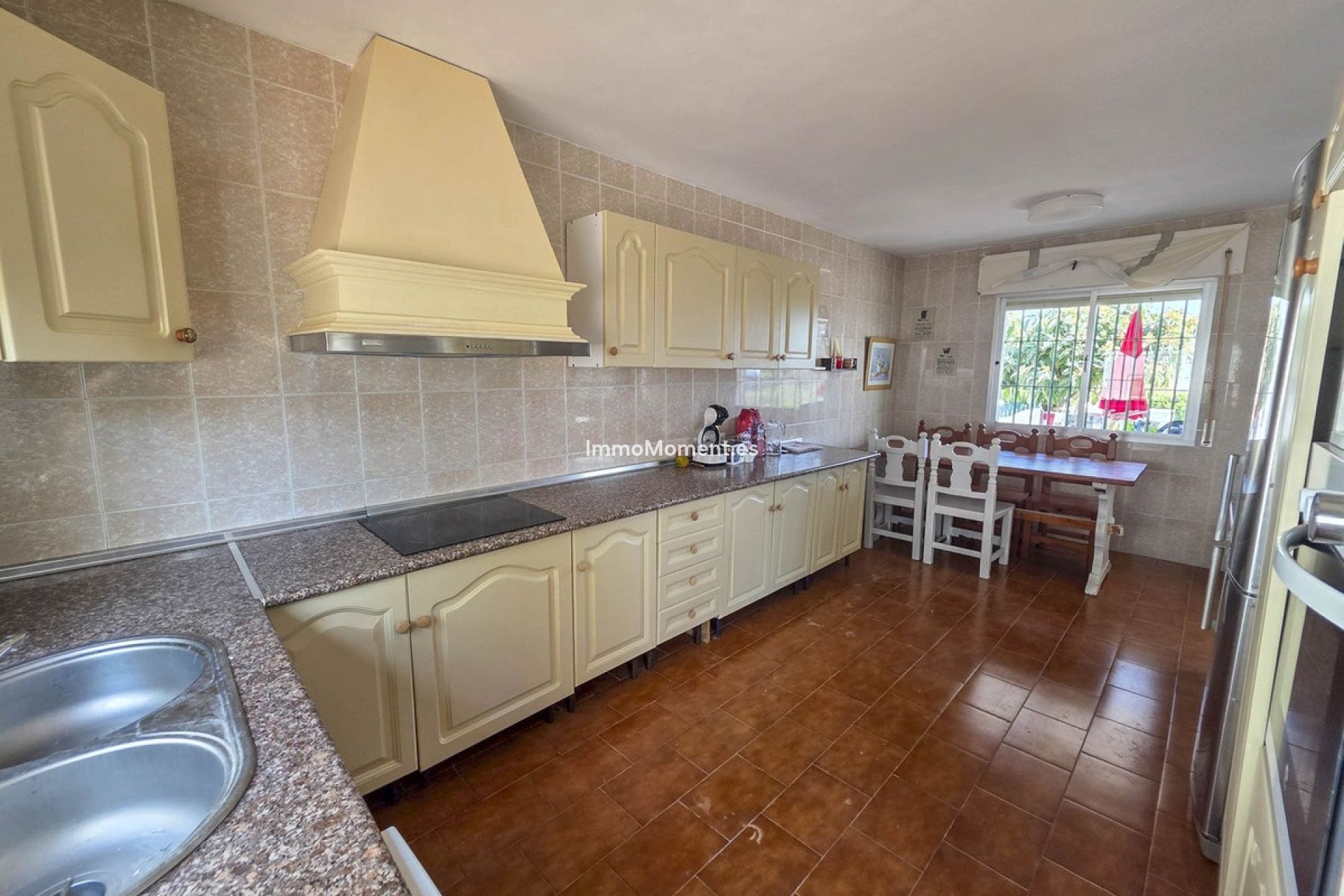 Bestaande woning - Villa - Estepona  - Estepona Centro