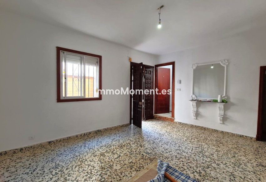 Bestaande woning - Villa - Estepona  - Estepona Centro