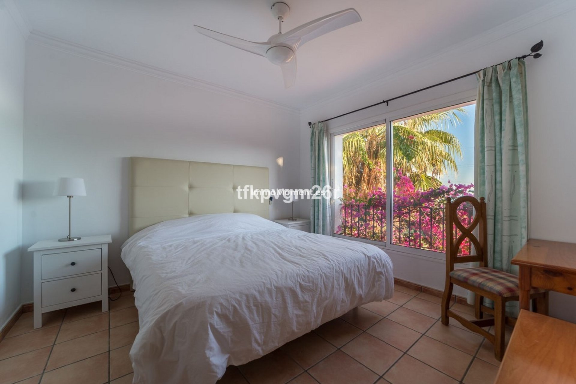 Bestaande woning - Villa - Estepona  - Estepona Centro