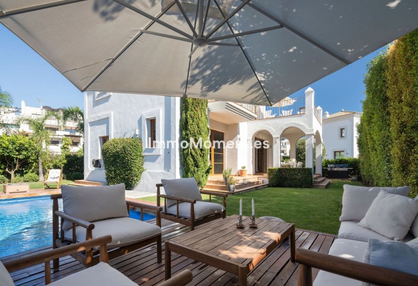 Bestaande woning - Villa - Estepona  - Estepona Centro