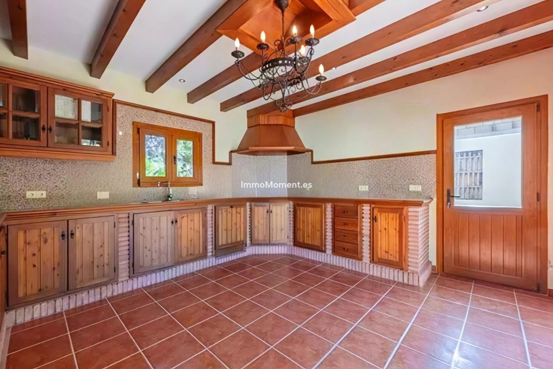 Bestaande woning - Villa - Estepona  - Estepona Centro