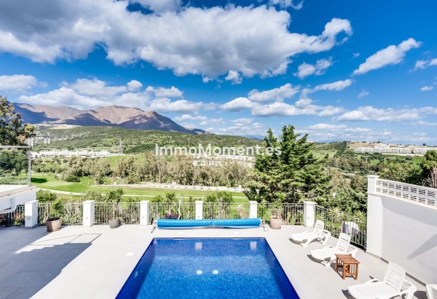 Bestaande woning - Villa - Estepona  - Estepona Centro